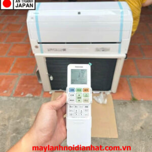 Máy lạnh nội địa TOSHIBA 2.5HP full chức năng, mắt thần date 2022